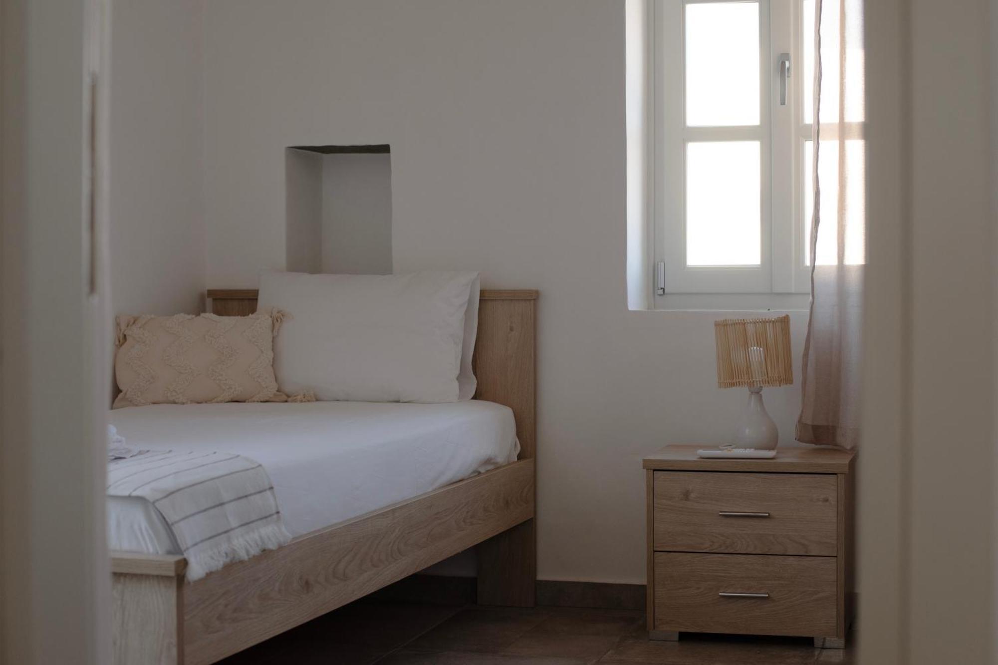 Tholos Guest House Cherronisos  Экстерьер фото
